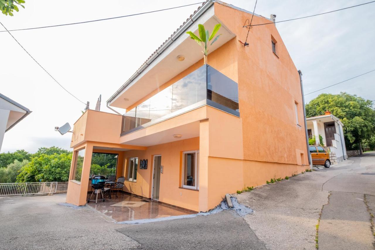 La Dama Villa Novi Vinodolski Bagian luar foto