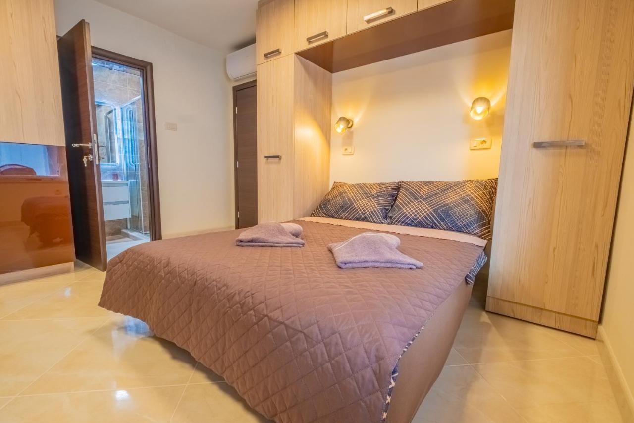 La Dama Villa Novi Vinodolski Bagian luar foto